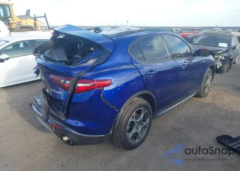 2022 Alfa Romeo Stelvio Ti Awd z USA, uszkodzony, nr VIN ZASPAKBN7N7D30935